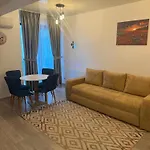601 B1 Almar Luxury Residence-renting & Free Pool Apartment *