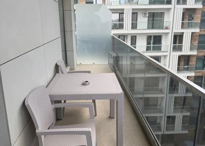 601 B1 Almar Luxury Residence-renting & Free Pool Lägenhet *