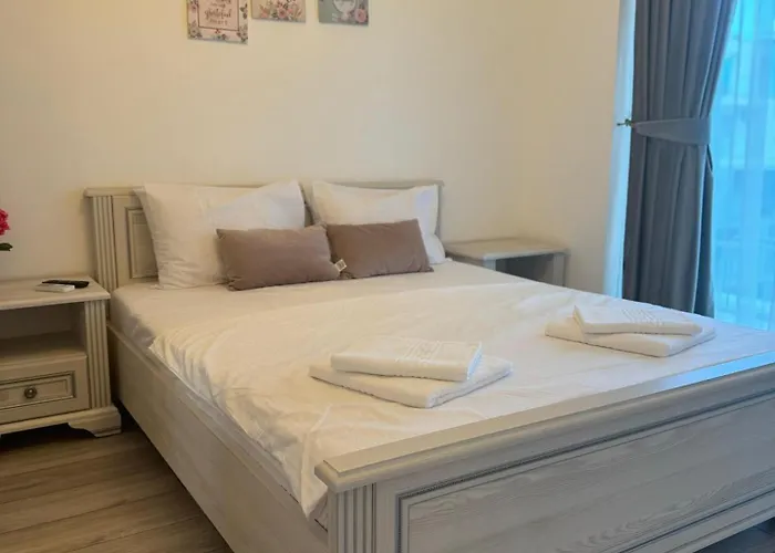 601 B1 Almar Luxury Residence-renting & Free Pool Lägenhet