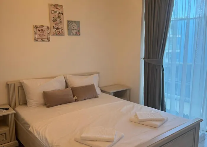 Lägenhet 601 B1 Almar Luxury Residence-renting & Free Pool